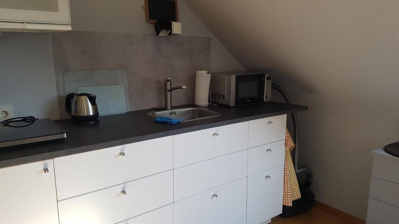Nettes Appartment In Langenhagen Hannover Ngoại thất bức ảnh